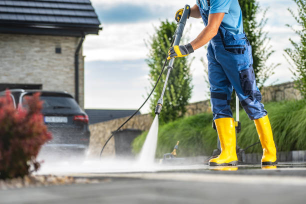 Why Choose Our Certified Pressure Washing Experts for Your Project Needs in Glenn Heights, TX?